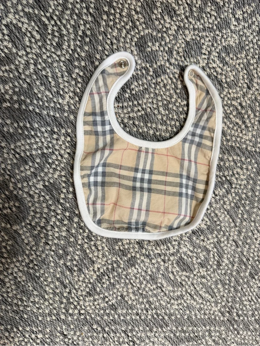 Burberry Baby Bib Size 6 Months Authentic Beige Check Plaid Baby Bib White Trim
